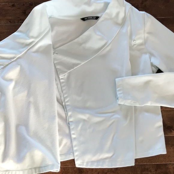 Arc’teryx Wrap Jacket- Mint Blue- Size L - Picture 2 of 8